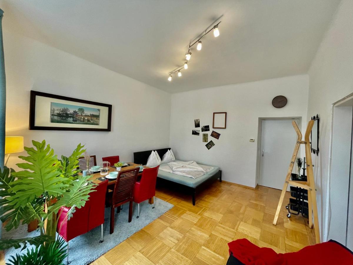 Nice Apartment Close To City Center Viena Exterior foto